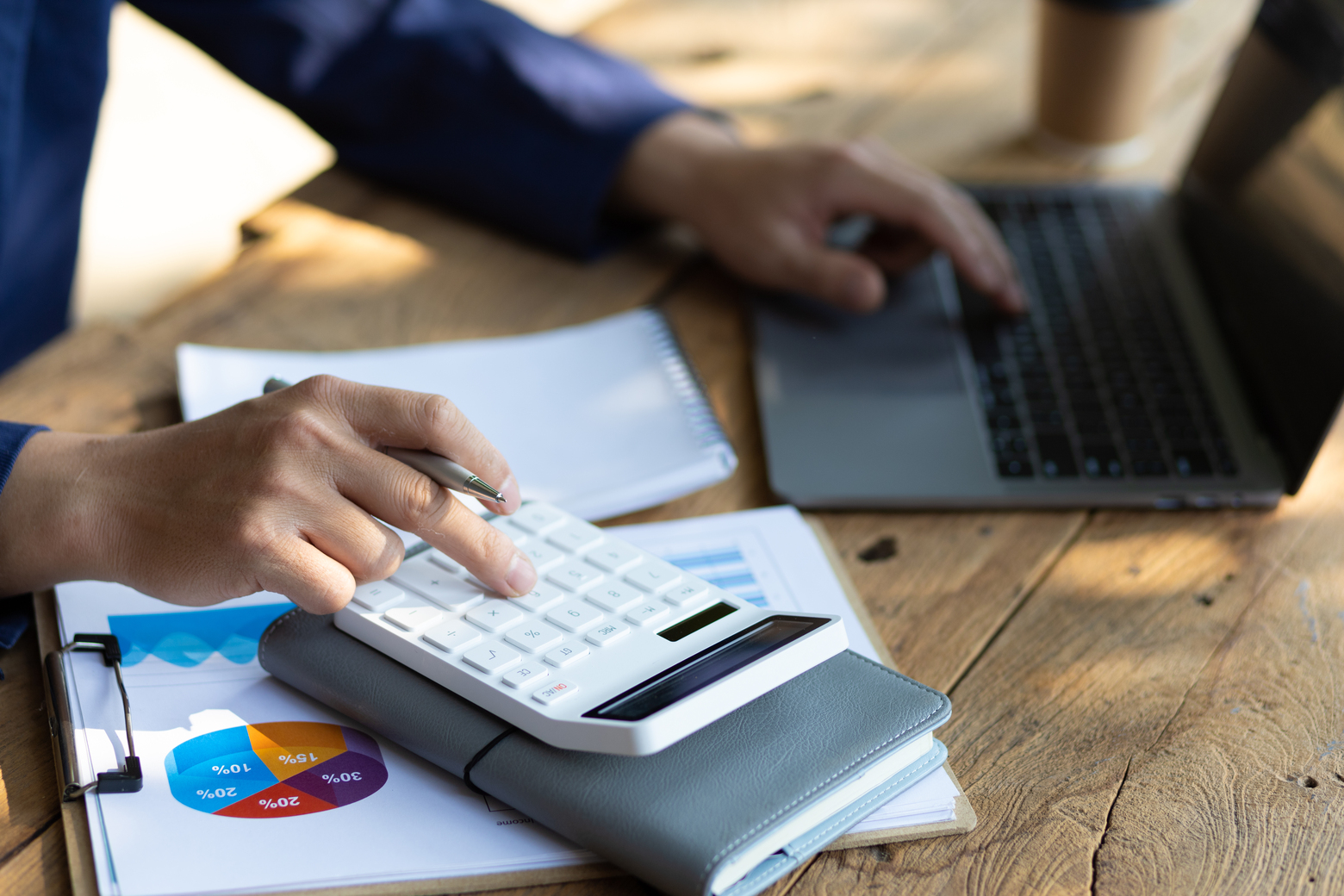 Estrategias de gestión financiera?>